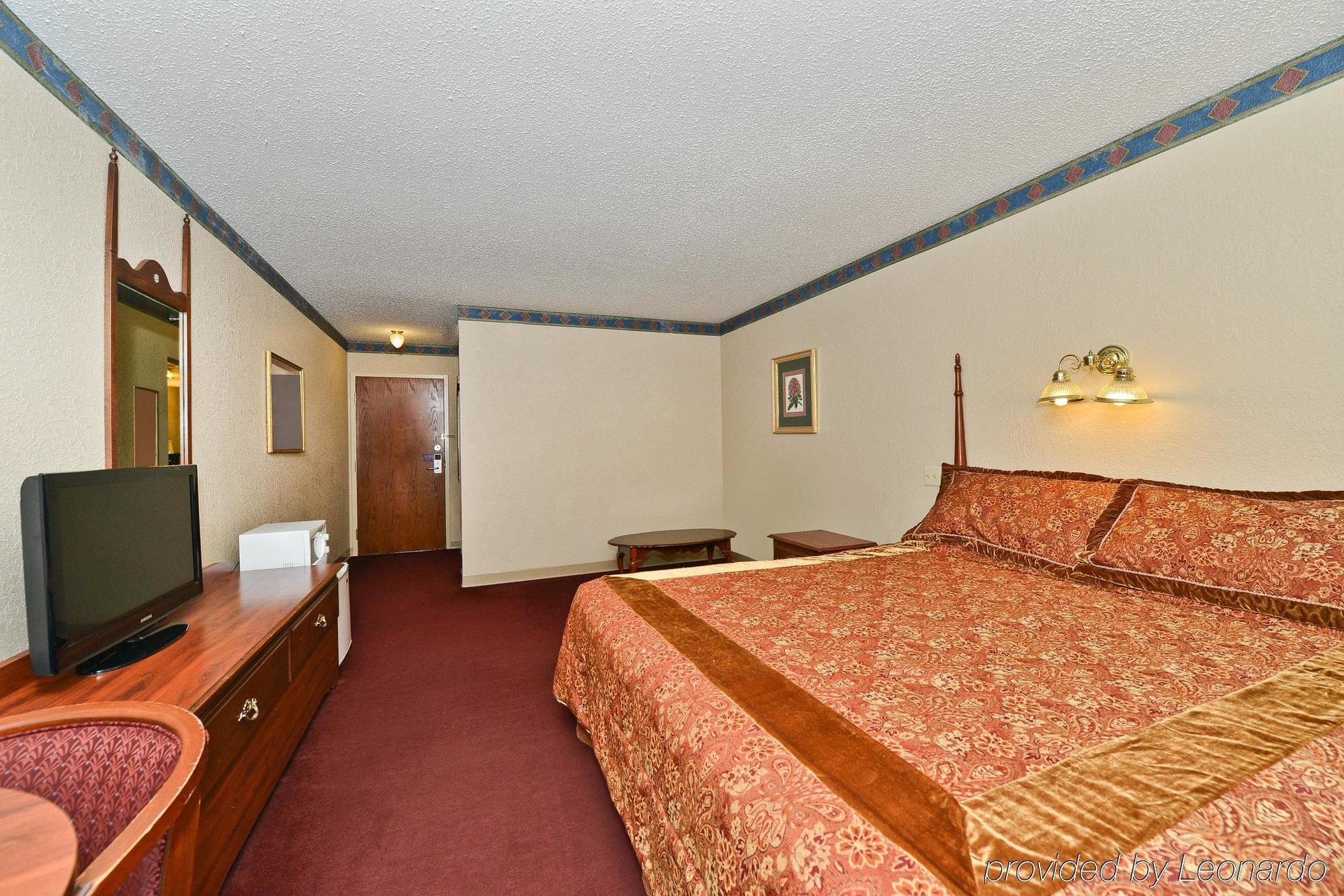 Americas Best Value Inn - Springfield / I-65 Battlefield 객실 사진