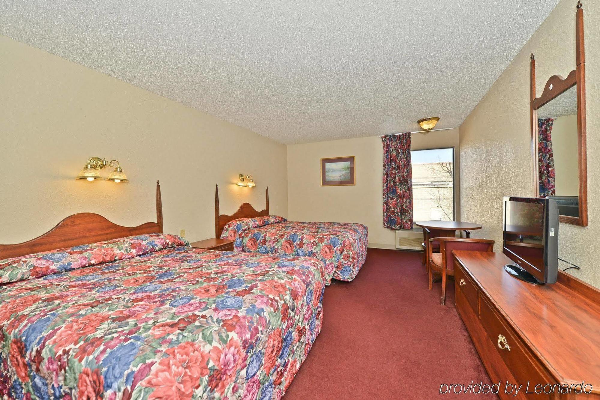 Americas Best Value Inn - Springfield / I-65 Battlefield 객실 사진